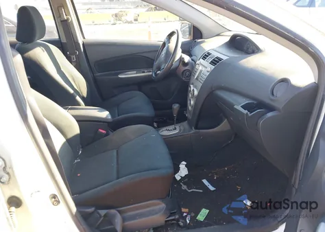 2010 Toyota Yaris из США, поврежденный, VIN JTDBT4K37A4064738